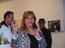 Fashion Show in der Contemplor Galerie Wien am 14. 03. 2024